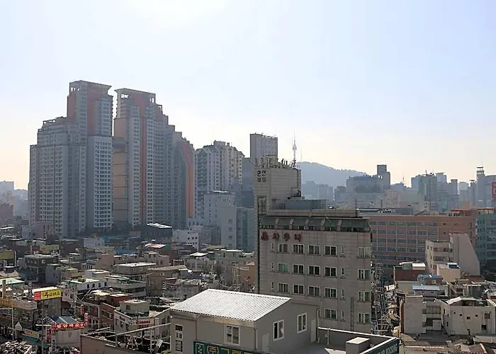 Hotel Cozy Flat Nearby Metro And E-mart For 3 Guests 5*